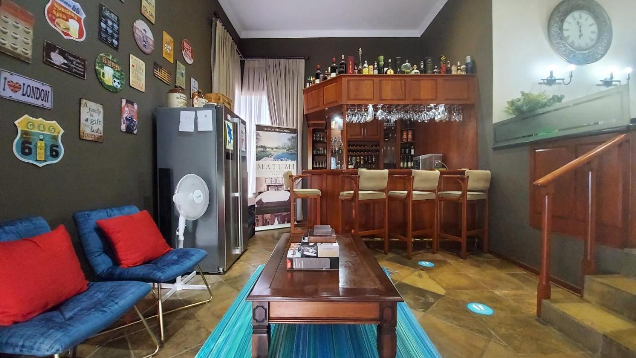 มาตูมี กอล์ฟ ลอดจ์ - เนลสเปรยต์ Hotel Mbombela ภายนอก รูปภาพ